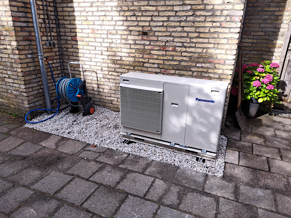 Kies voor eenvoudige monoblock warmtepomp zonder binnenunit